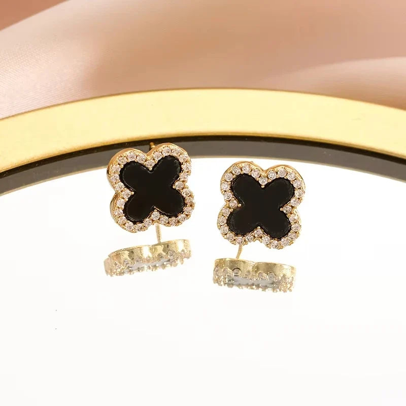 New Fashion Leaf Hollow Zircon Stud Earrings