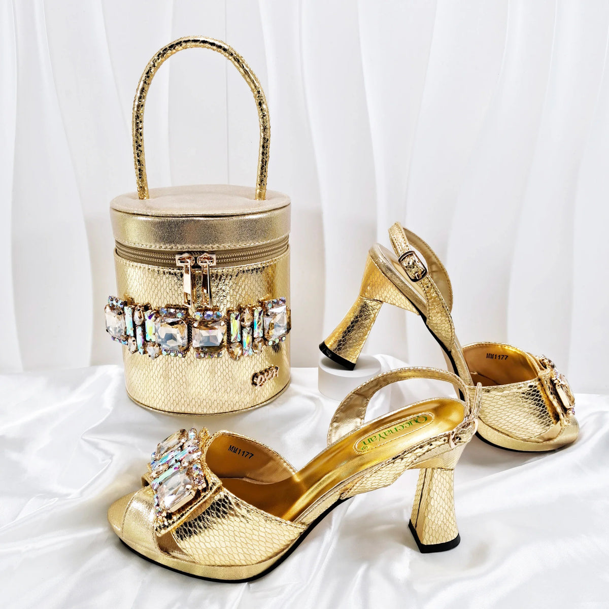 New Matching Women Shoe and Bag Set