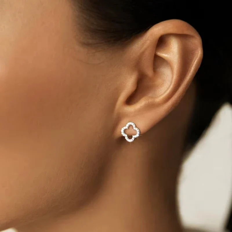 New Fashion Leaf Hollow Zircon Stud Earrings