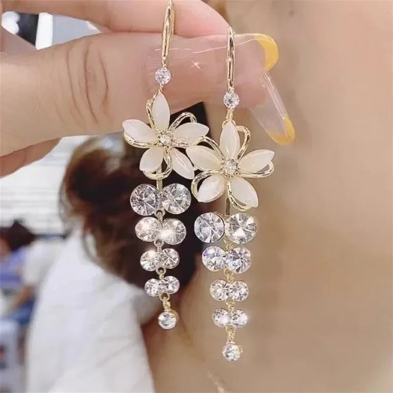 Green Shiny Zircon Flower Drop Earrings