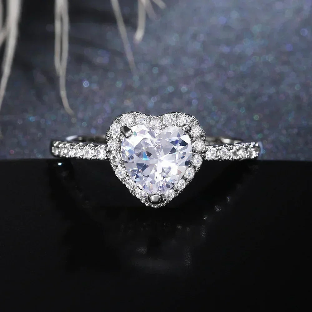 New European and American Peach Heart Ring