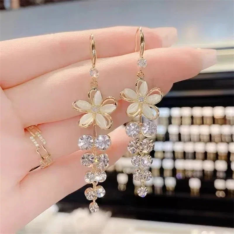 Green Shiny Zircon Flower Drop Earrings