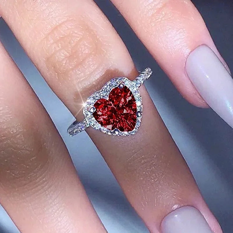 New European and American Peach Heart Ring