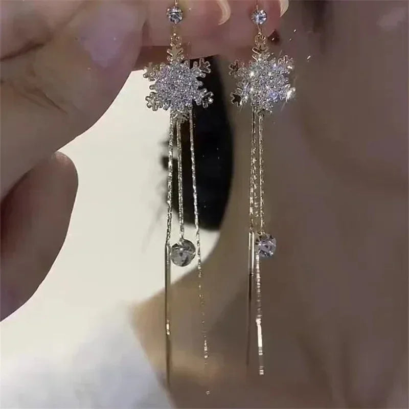Green Shiny Zircon Flower Drop Earrings