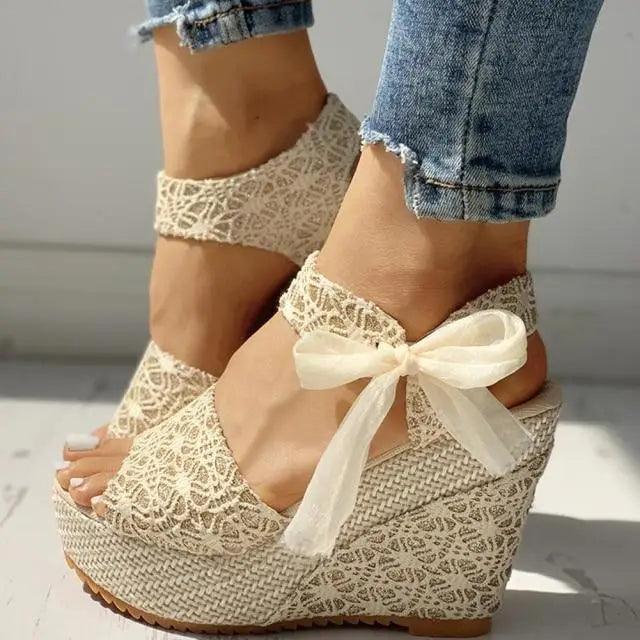 New Modern Wood High Heels Sandals