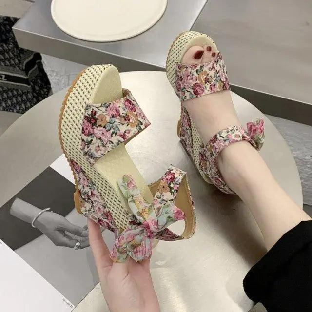 New Modern Wood High Heels Sandals