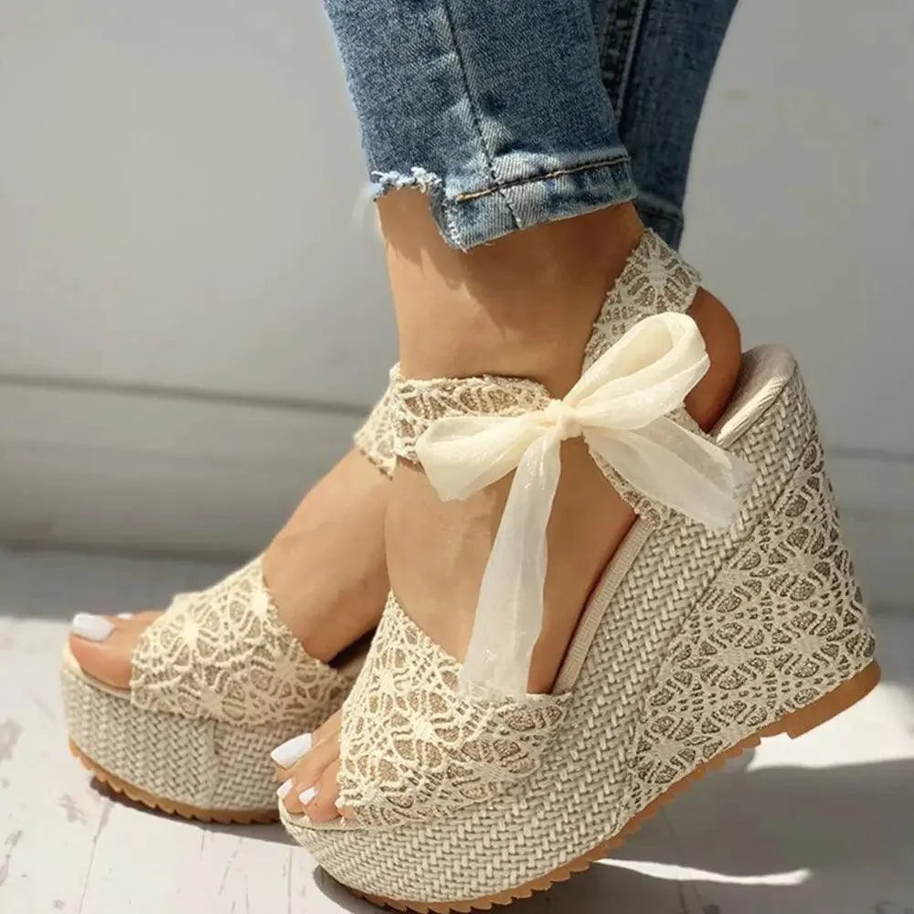 New Modern Wood High Heels Sandals